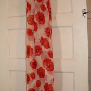Poppys Scarf
